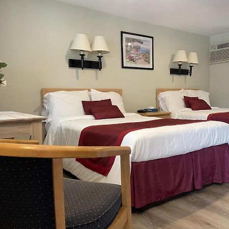 The Cutty Sark Motel Денис Порт Екстериор снимка